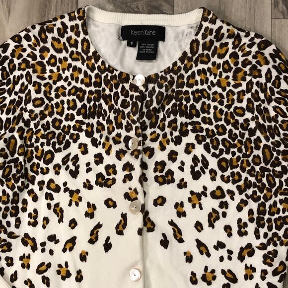 Karen Kane S Animal Print on Ivory Smooth Knit Cardigan Sweater IMMACULATE! - Picture 1 of 15